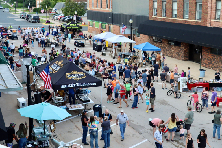 Wednesdays On Broadway Spring Valley, MN